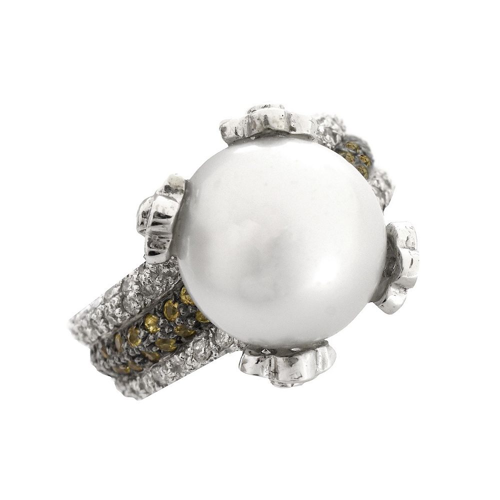 Appraisal: Pearl Diamond and K Ring mm South Sea Pearl Carat