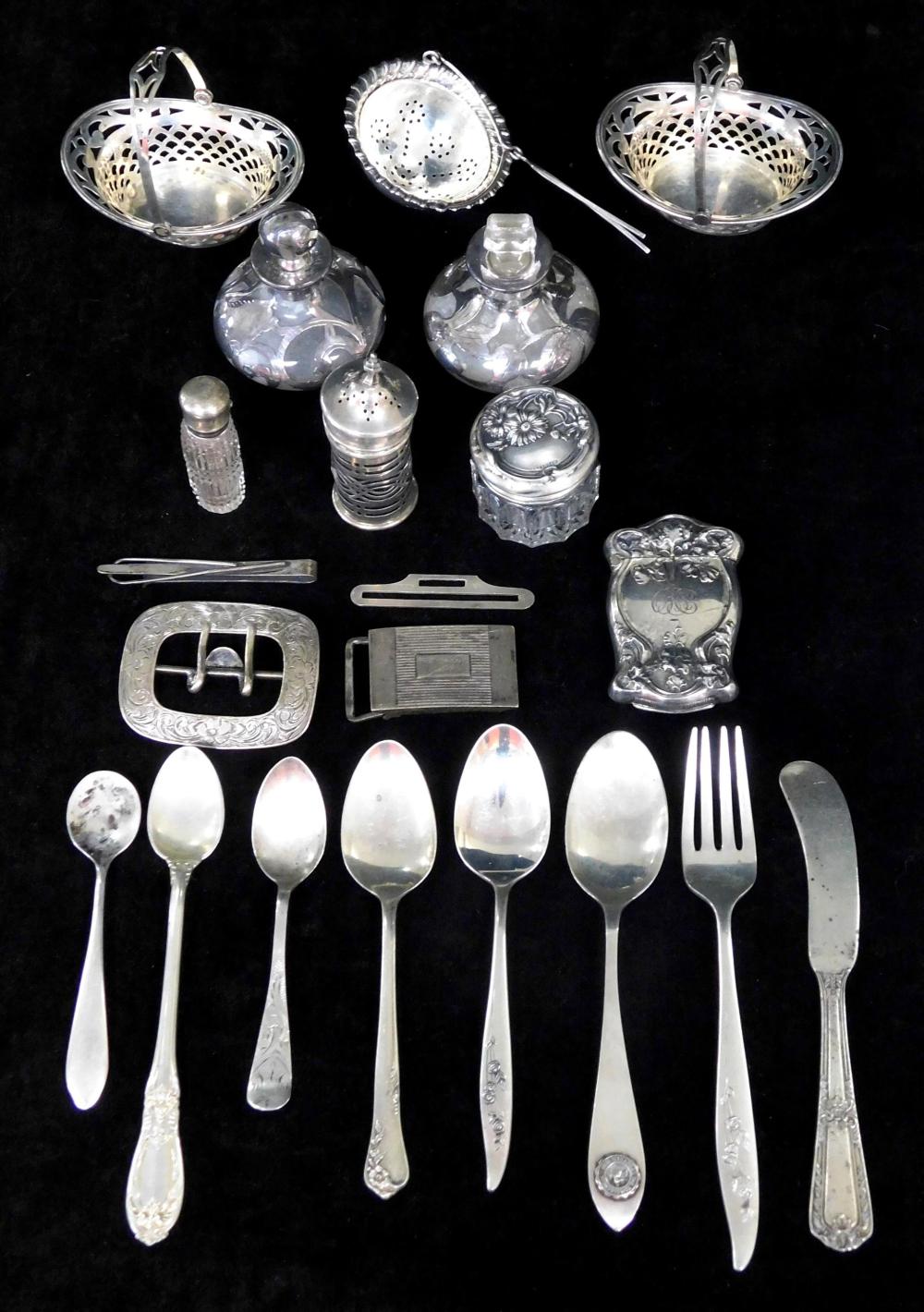 Appraisal: STERLING English and American sterling silver nineteen pieces many nicely