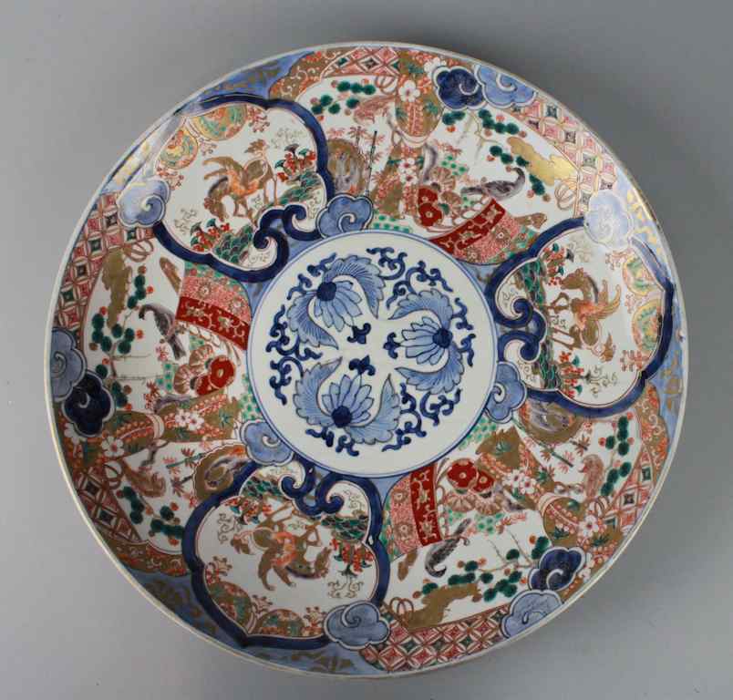 Appraisal: JAPANESE IMARI CHARGER LATE MEIJI PERIOD of dished circular shape