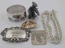 Appraisal: A mixed lot of silver and white metal tests silver