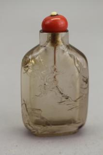 Appraisal: Qing Dyn Chinese Carved Rock Crystal Snuff Bottle Qing Dynasty