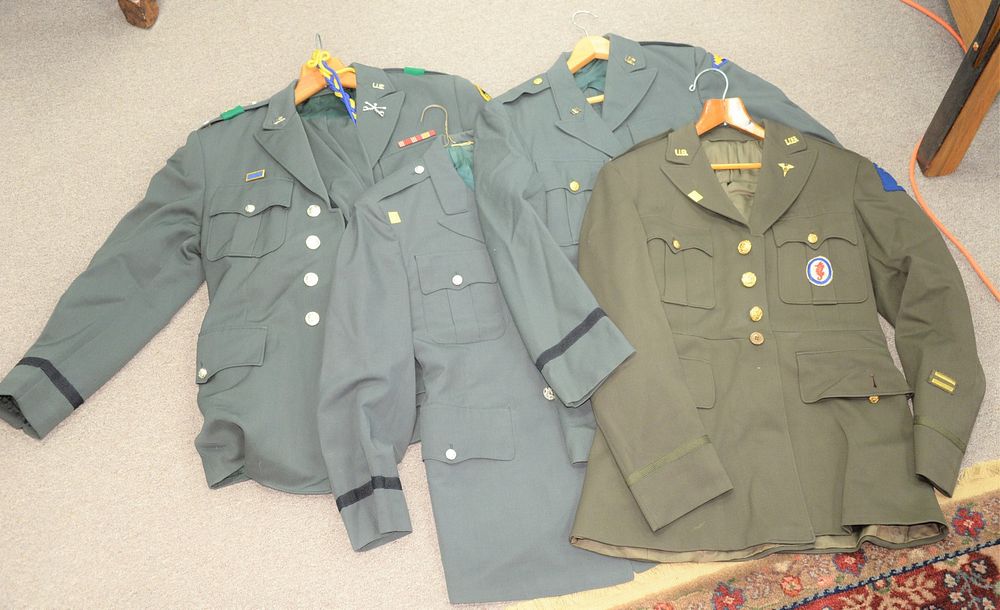 Appraisal: Four US military suits and jackets with buttons Four US