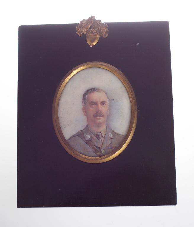 Appraisal: PORTRAIT MINIATURE OF A FIRST WORLD WAR OFFICER painted on