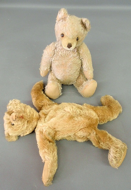 Appraisal: - Two mohair teddy bears probably Steiff and both have