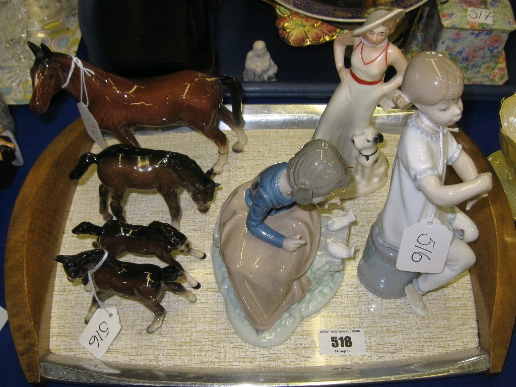 Appraisal: Lot comprising two Doulton one Beswick and one other horse