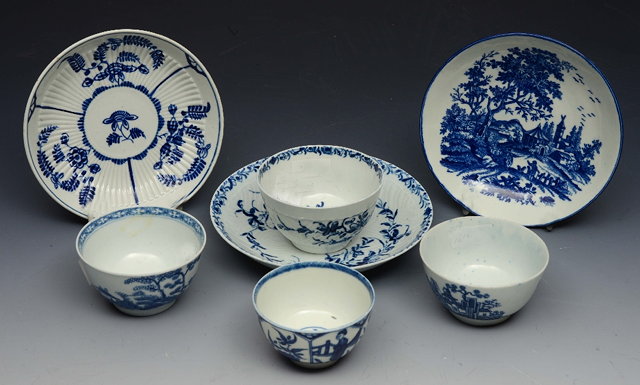 Appraisal: A COLLECTION OF SEVEN PIECES OF EARLY WORCESTER BLUE AND