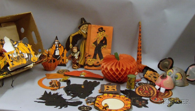 Appraisal: Collection of Vintage Halloween Decorations and Accessories including paper and