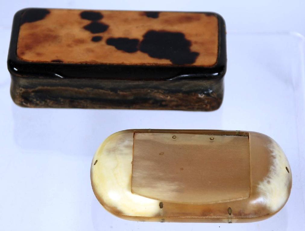 Appraisal: TWO TH CENTURY HORN SNUFF BOXES ONE OF CUSHION MOULDED