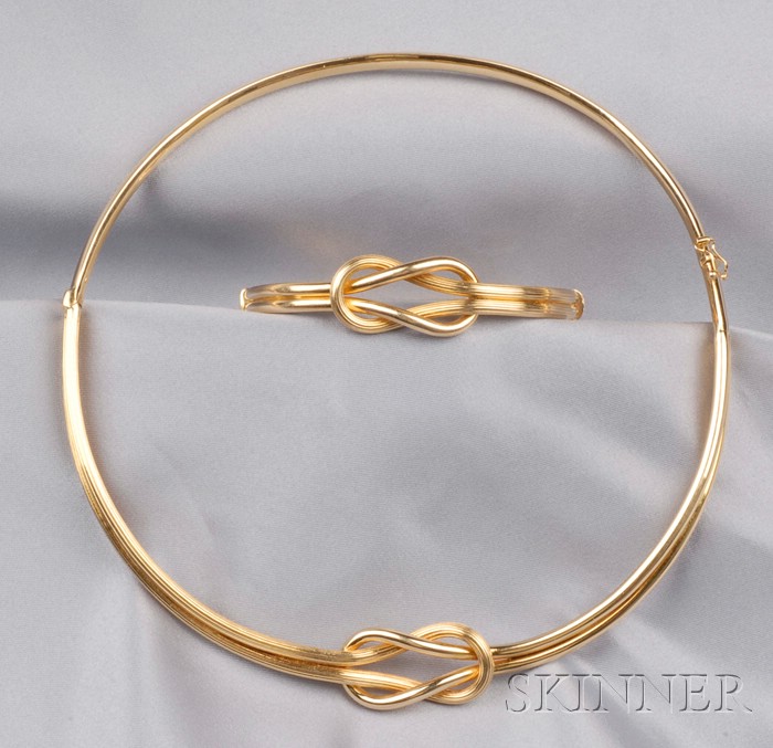 Appraisal: kt Gold Collar and Bracelet Lalaounis the hinged collar and