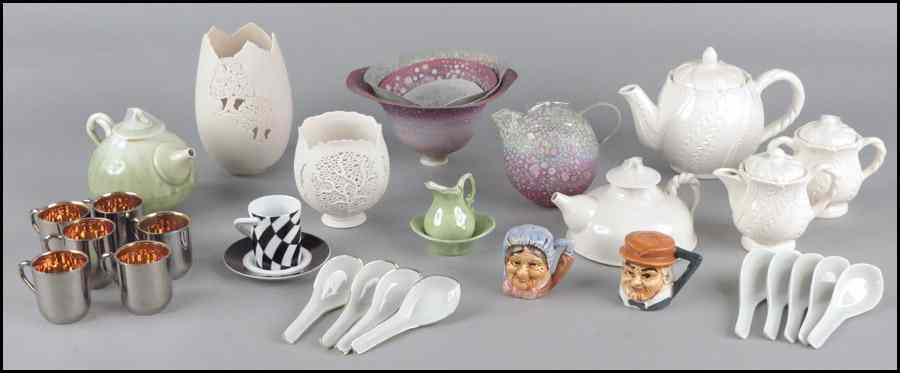 Appraisal: GROUP OF CERAMICS AND PORCELAIN Comprising teapots teacups and decorative