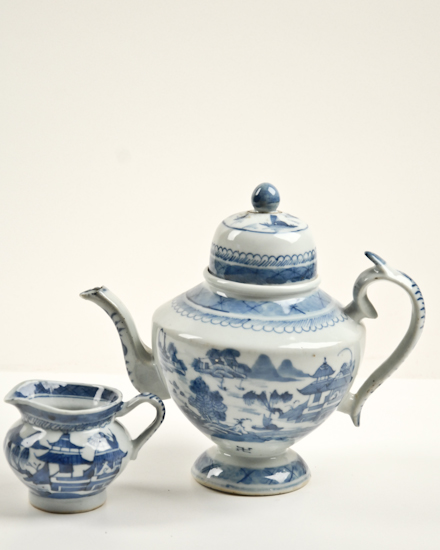 Appraisal: A Canton Teapot and Creamer minor chips to spout of