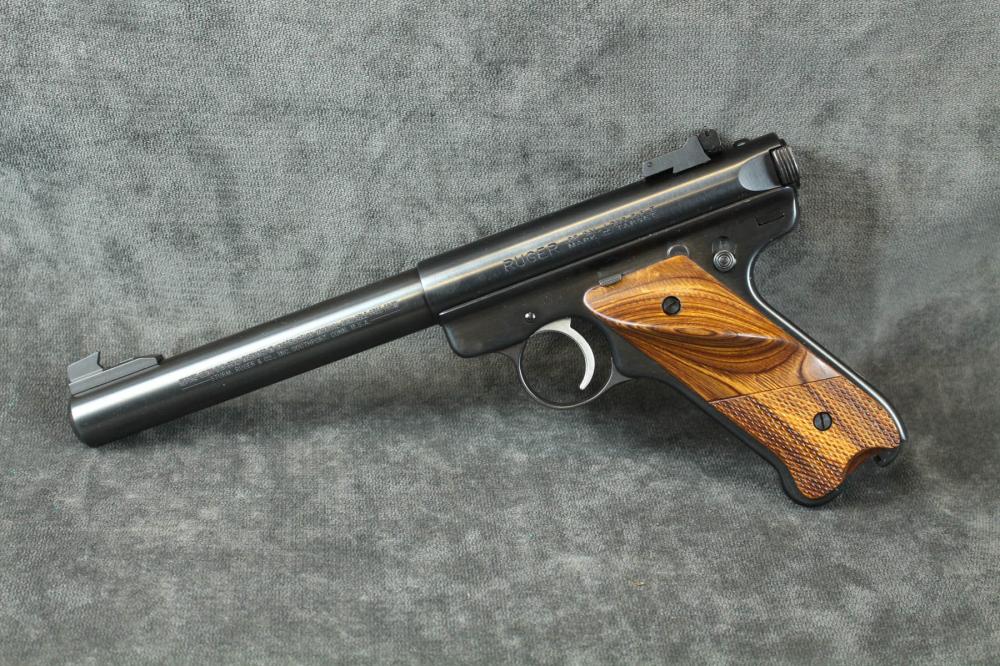 Appraisal: RUGER MARK II GOVERNMENT TARGET MODEL SEMI AUTOMATIC PISTOL lr