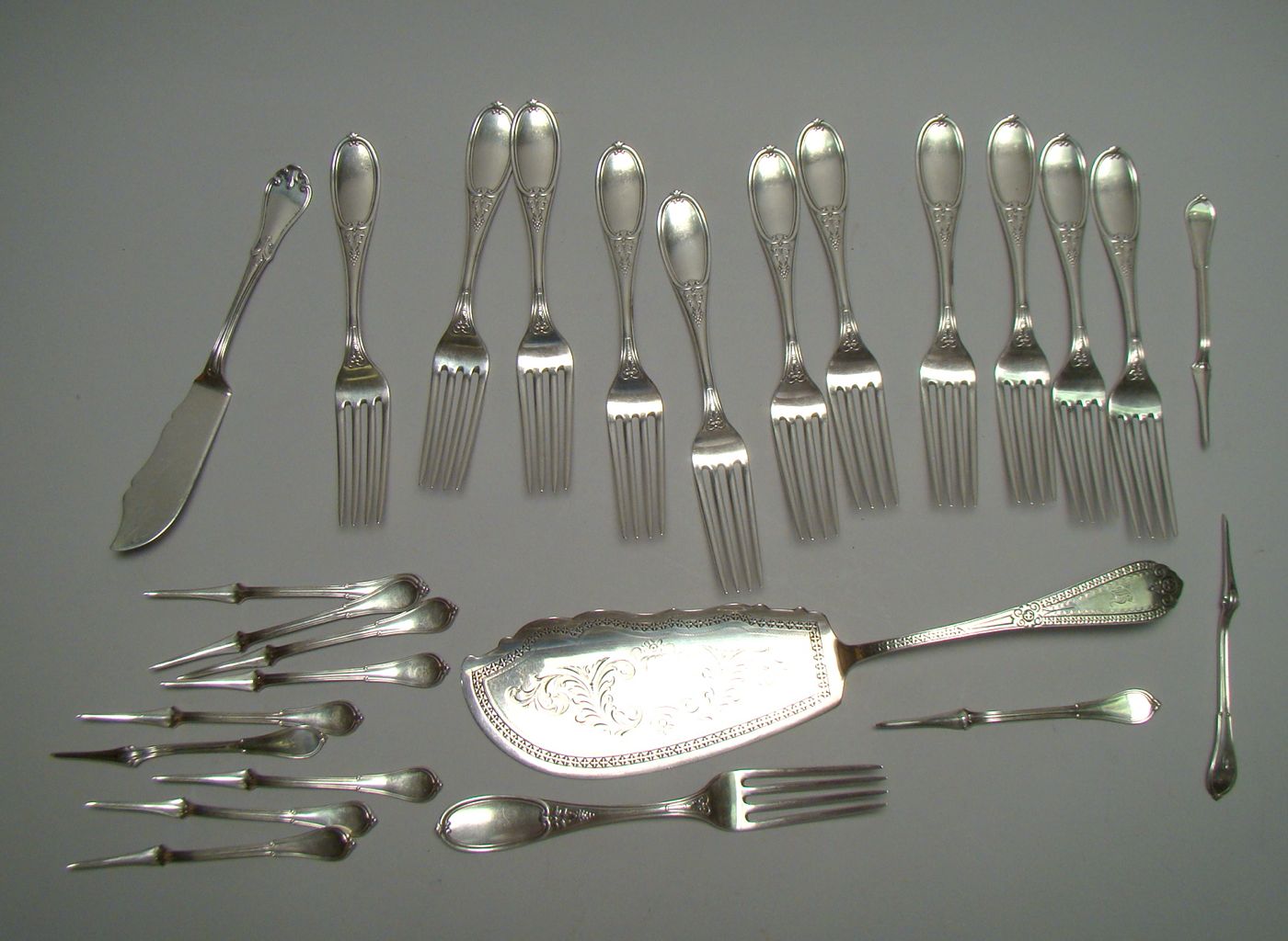 Appraisal: TWENTY-SIX PIECES OF AMERICAN SILVER FLATWARE By various makers Consists