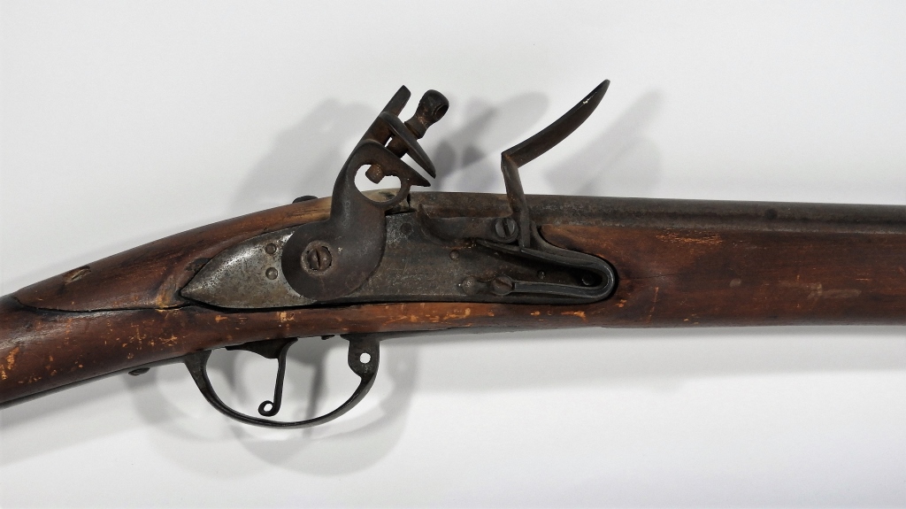 Appraisal: C FRENCH FLINTLOCK LONG BARREL RIFLE GUN England th CenturyDark