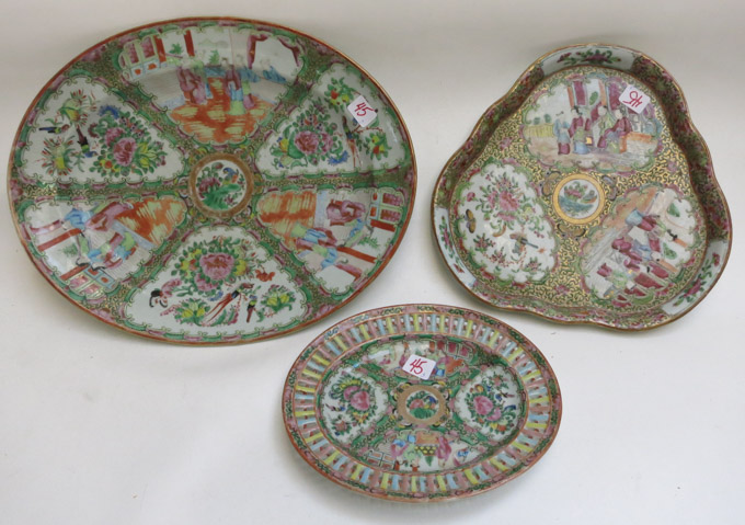 Appraisal: THREE ROSE MEDALLION CHINESE EXPORT PORCELAIN PLATTERS oval platter L