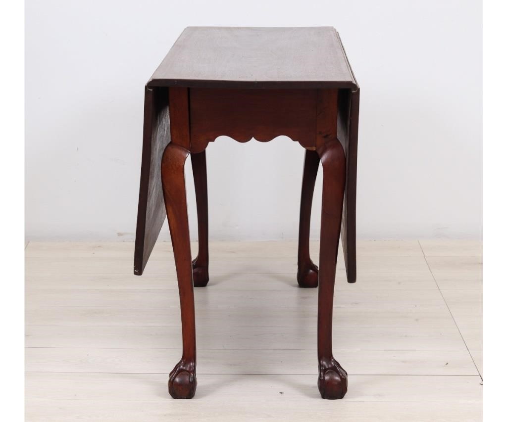 Appraisal: Boston Chippendale Queen Anne mahogany drop-leaf table with ball and