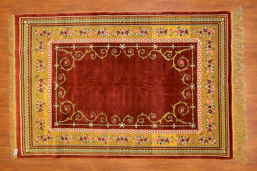 Appraisal: Turkish Milas Rug x Hand-knotted wool foundation Condition Abrush Appears