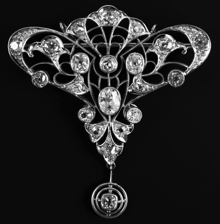 Appraisal: Beautiful Art Nouveau era diamond brooch pendant with mine-cut diamonds