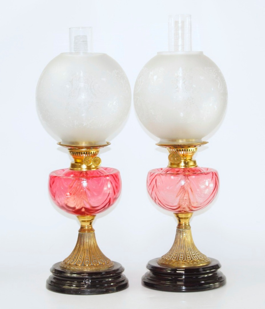 Appraisal: A pair of Duplex brass oil lamps early thC with