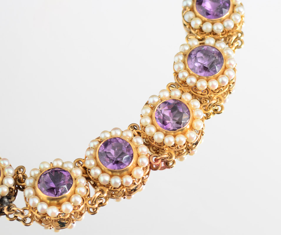 Appraisal: K GOLD AMETHYST AND SEED PEARL BRACELET Nine links each