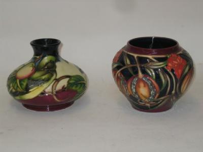 Appraisal: A MOORCROFT POTTERY VASE dated of squat form tube lined