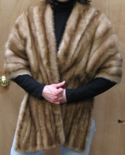 Appraisal: A LADY'S MINK FUR STOLE satin lined medium size