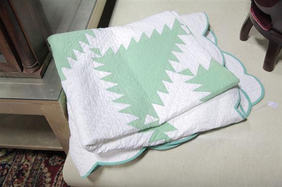 Appraisal: QUILT American th century Green and white cotton quilt in