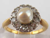 Appraisal: A yellow metal tests carat gold untested pearl possibly natural