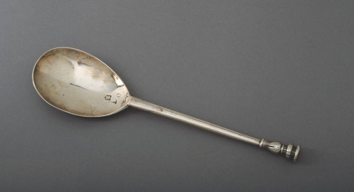 Appraisal: ELIZABETH I PROVINCIAL SILVER SEAL TOP SPOON LATE SIXTEENTH CENTURY