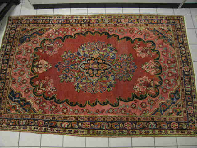 Appraisal: Mahal Persian Handmade Rug central medallion with intricate floral pattern