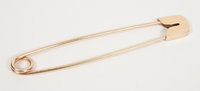 Appraisal: Cartier K gold safety pin in L g