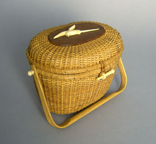 Appraisal: Nantucket basket purse h w