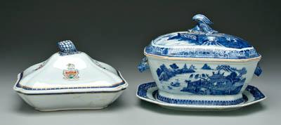 Appraisal: Two pieces Chinese export porcelain lidded tureen with pinecone knop