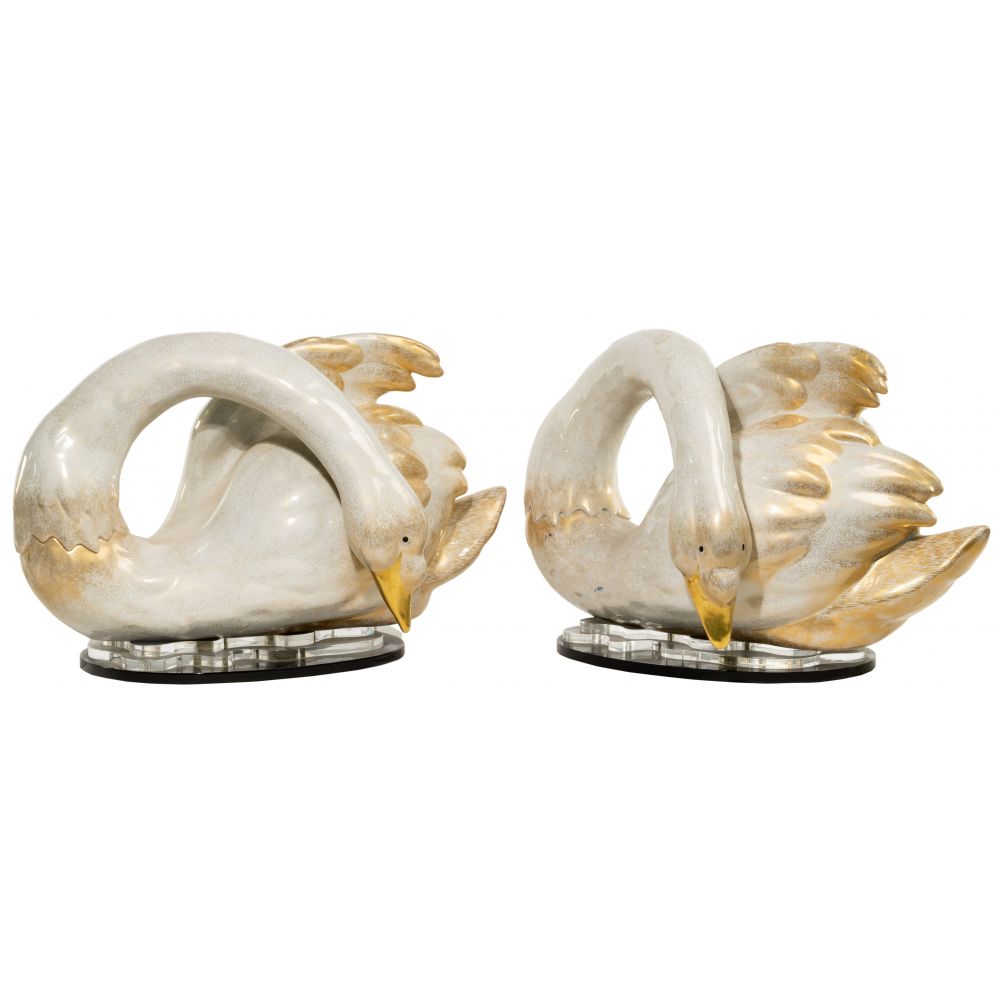 Appraisal: MANGANI FOR OGGETTI PORCELAIN SWANS FIGURINESPair porcelain having Italian gilt