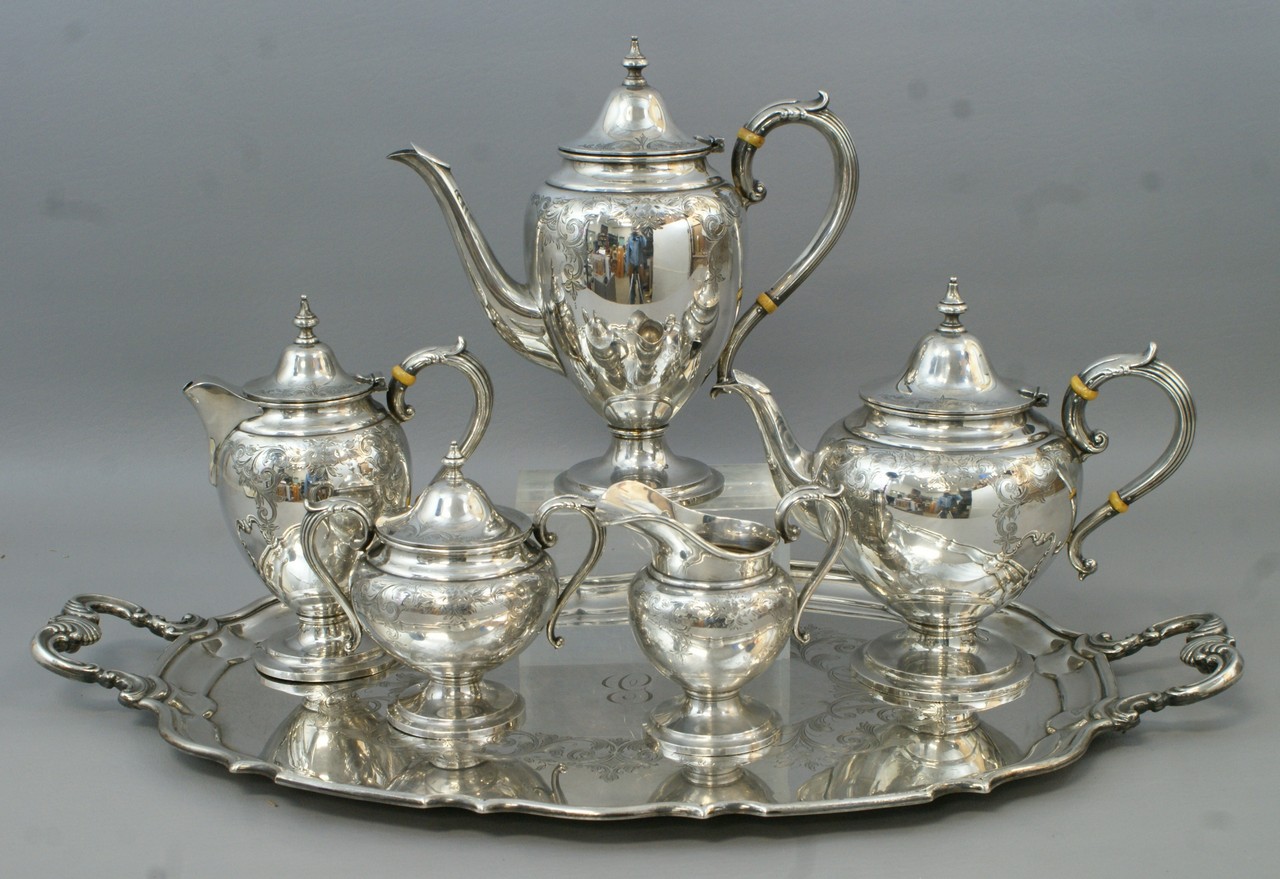 Appraisal: pc Birks sterling silver engraved pattern teaset the tray marked