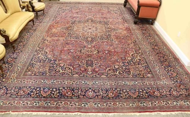 Appraisal: EARLY TH CENTURY PERSIAN ISFAHAN PALACE SIZERUG OVERALL FLORAL DESIGN