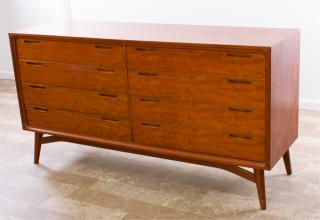 Appraisal: Eight Drawers Double Dresser Mid-Century modern double dresser featuring eight