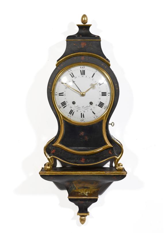 Appraisal: A WALL CLOCK WITH BRACKET with date Neuch tel early