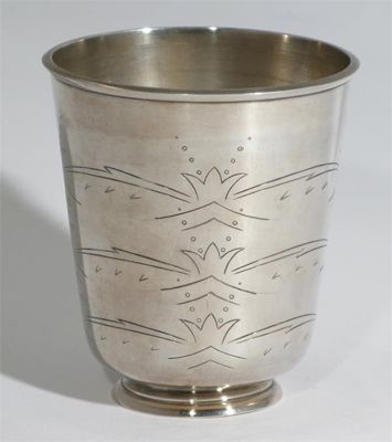 Appraisal: An H G Murphy Falcon Works silver beaker incised with