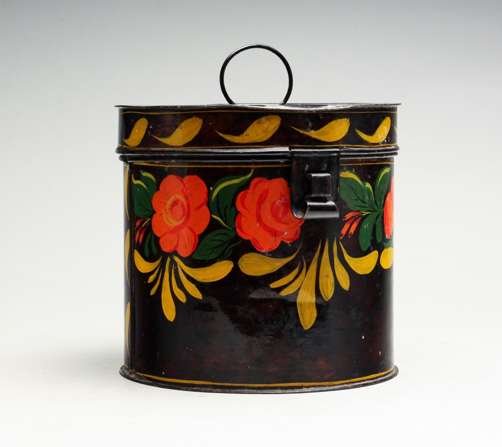 Appraisal: AMERICAN TOLE TEA CANISTER Ca s Original japanned ground with