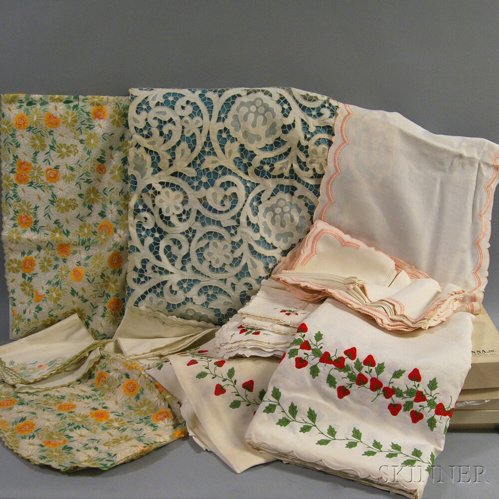 Appraisal: Large Group of Mostly Boxed Table Linens primarily from Makanna