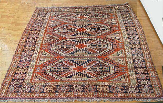 Appraisal: HAND WOVEN PAKISTANI RUG Approx ' X ' ''