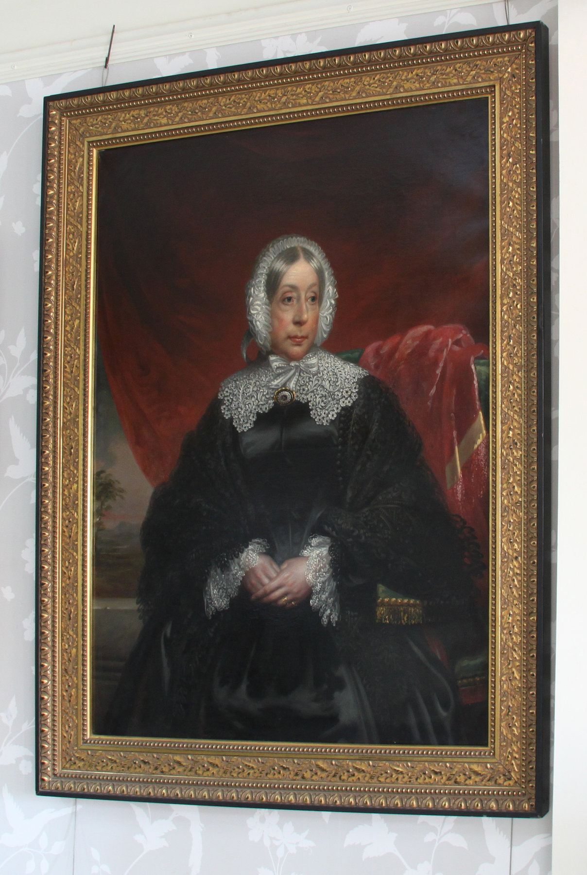 Appraisal: G D Tomlinson Portrait of a Lady in black dress