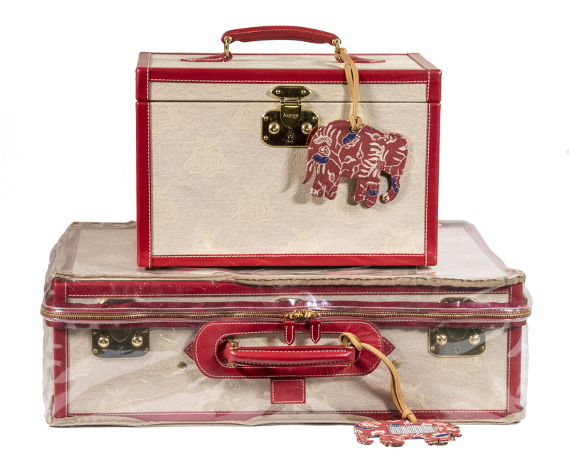 Appraisal: PCS ASPREY LONDON LUGGAGE Pieces of Finely Crafted Matching Leather