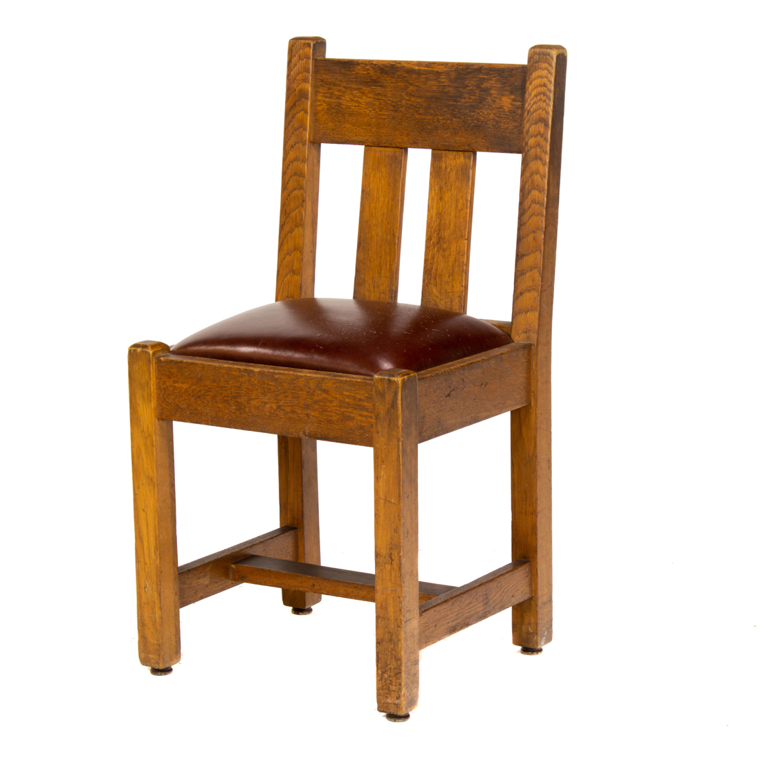 Appraisal: An Arts and Crafts quartersawn oak side chair having a