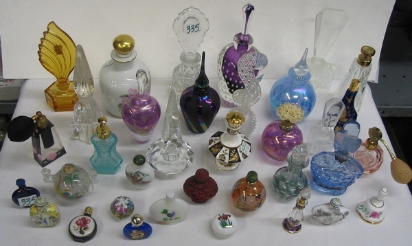 Appraisal: A COLLECTION OF PERFUMES SCENT AND SNUFF BOTTLES including perfume