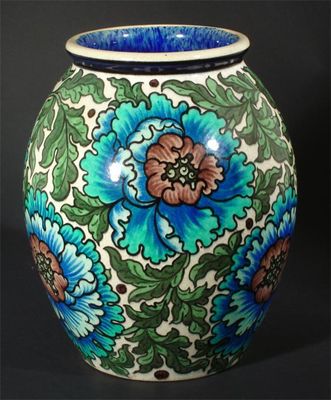 Appraisal: A Burmantoft's Faience Persian vase by Leonard King painted with