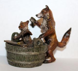 Appraisal: Cold painted bronze foxes h x w