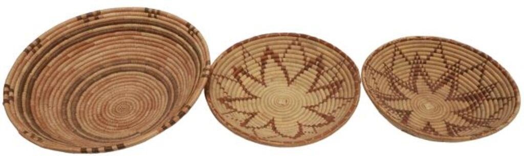 Appraisal: lot of Coiled basketry trays and bowls largest approx h