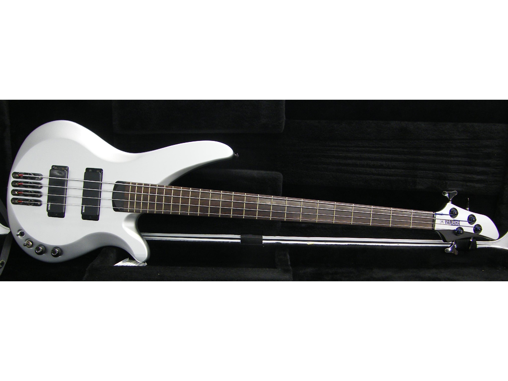 Appraisal: Yamaha RBX bass guitar metallic silver finish electrics appear to